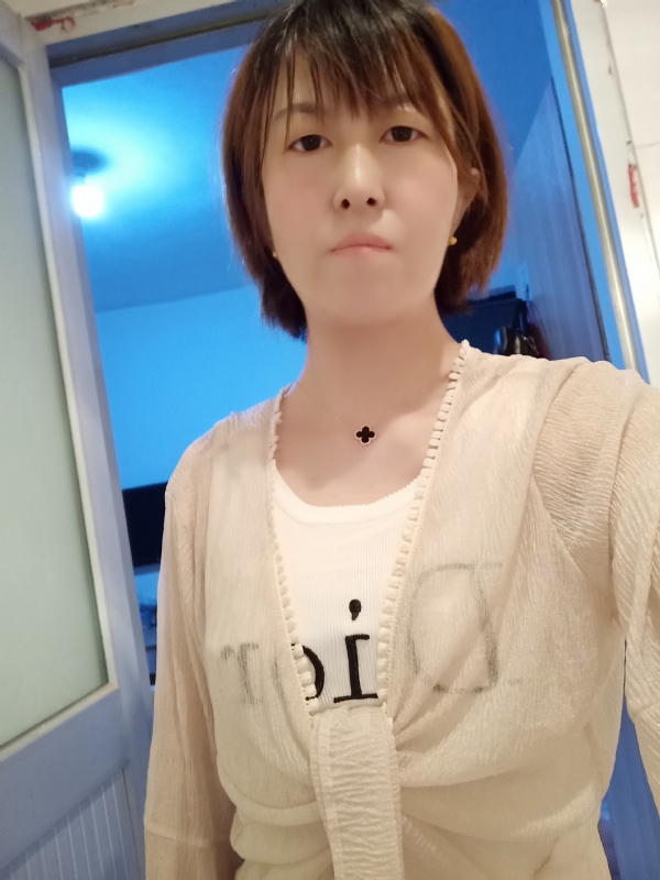 芬儿的第四张照片--山西认干亲服务网